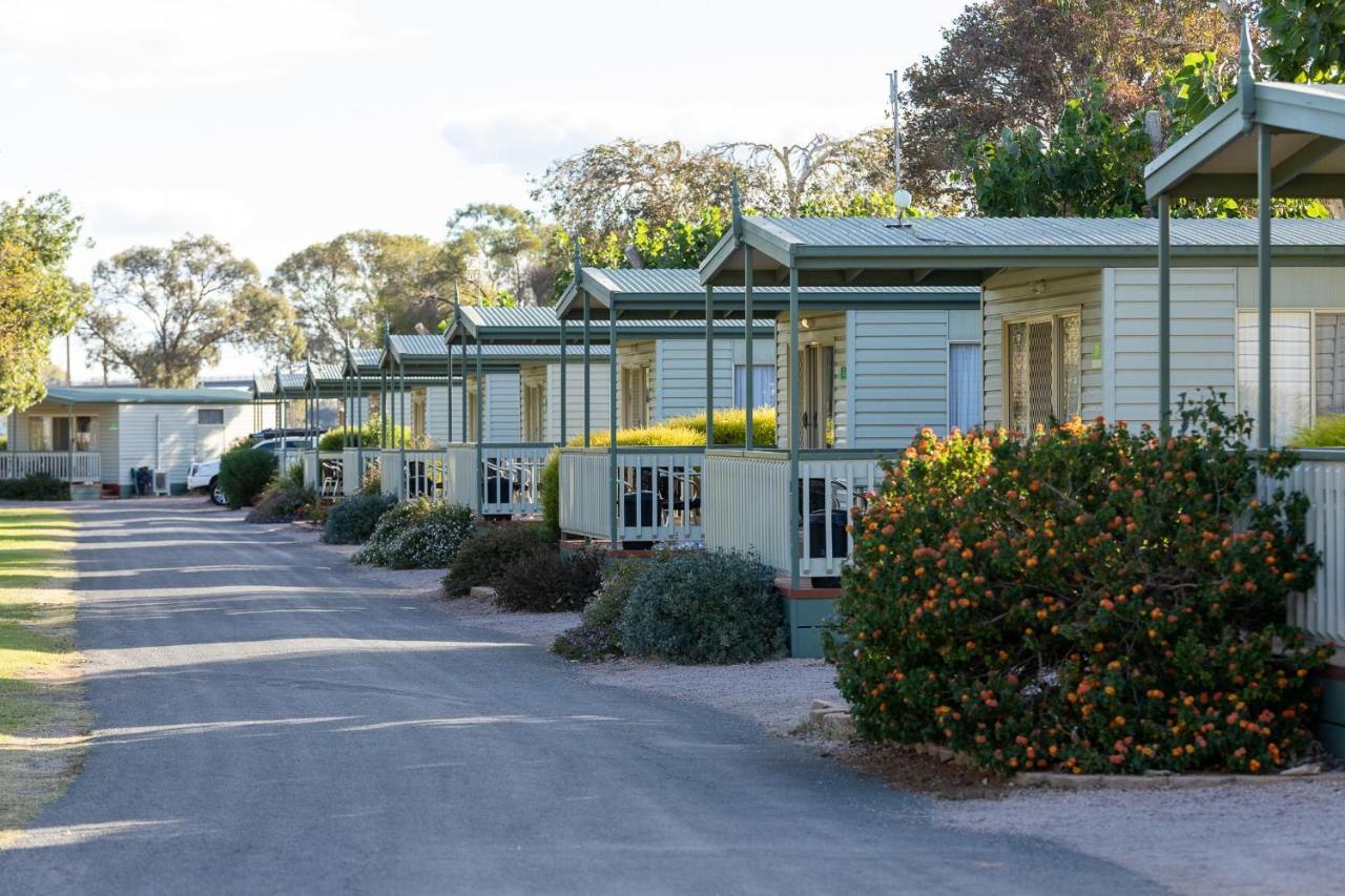 Berri Riverside Holiday Park エクステリア 写真