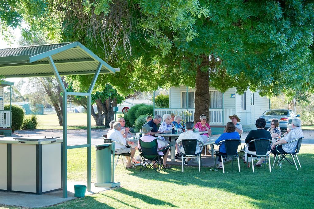 Berri Riverside Holiday Park エクステリア 写真